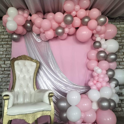 balloon stand draping and garland 